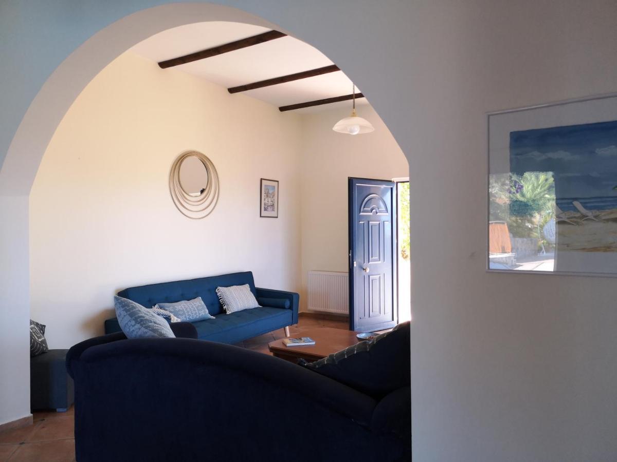 Tholos  Villa Lir מראה חיצוני תמונה